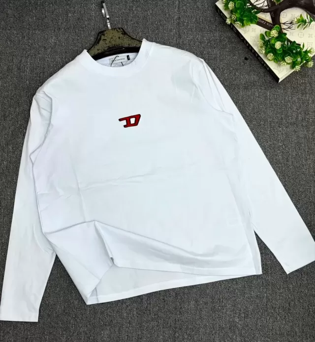 Men's White Minimalist Logo Sweatshirt