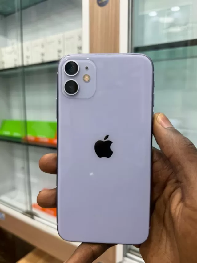 iPhone 11